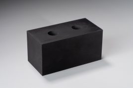 「厚物 ザグリ穴」 天然ゴム(黒/NR) 50mm × 50mm × 100mm 2-φ15 1コ
