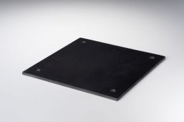 「角型 ザグリ穴」 天然ゴム(黒/NR) 5mm × 200mm × 200mm 4-φ15 1コ